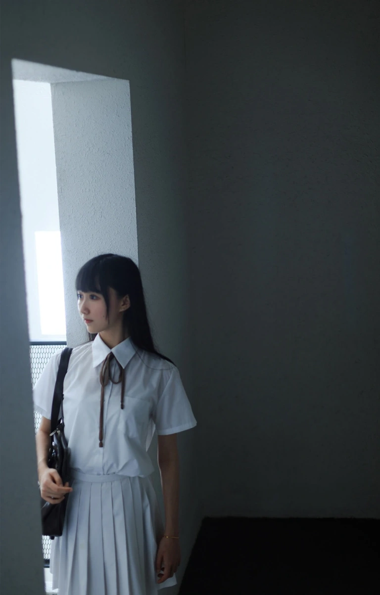 《白裙jk》｜木棉棉 · 35张写真