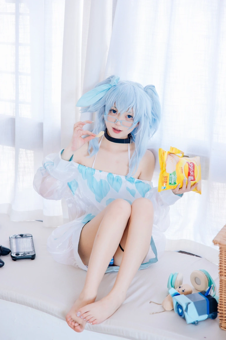 《PA-15游戏时光》｜花铃 · 14张写真