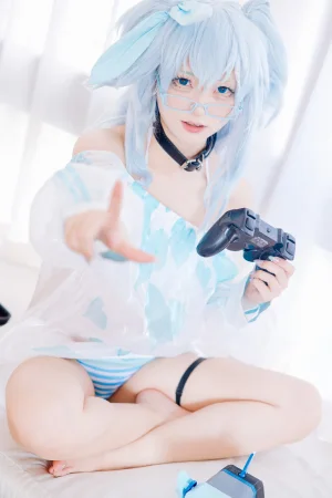 《PA-15游戏时光》｜花铃 · 14张写真