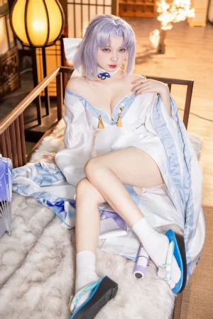 《闪乱神乐 雪泉修》｜花铃 · 18张写真