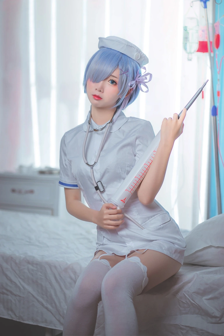 《蕾姆护士装》｜面饼仙儿 · 18张写真