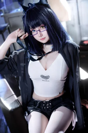 《舰长图 黑茶子》｜焖焖碳 · 22张写真