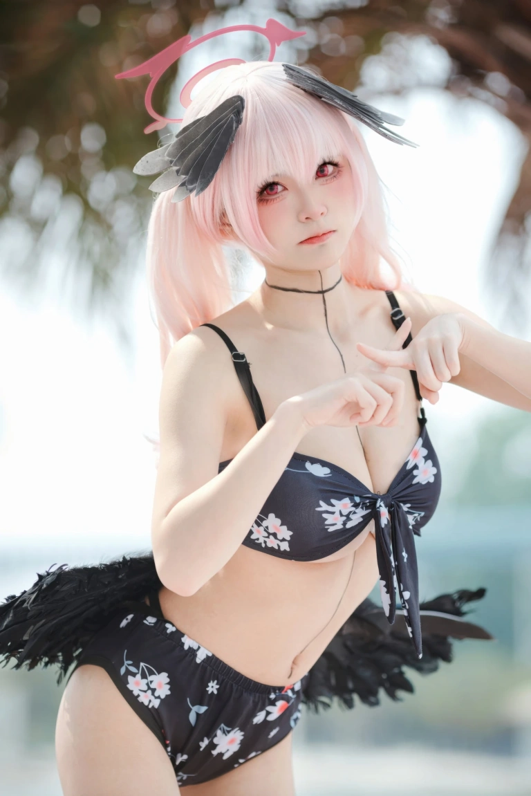 《碧蓝航线 小春泳装》｜九柒喵 · 27张写真