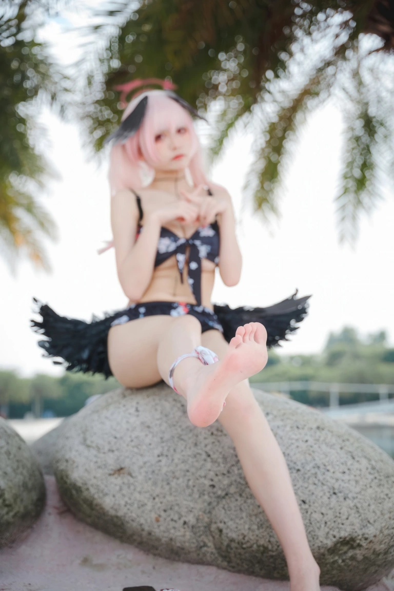 《碧蓝航线 小春泳装》｜九柒喵 · 27张写真