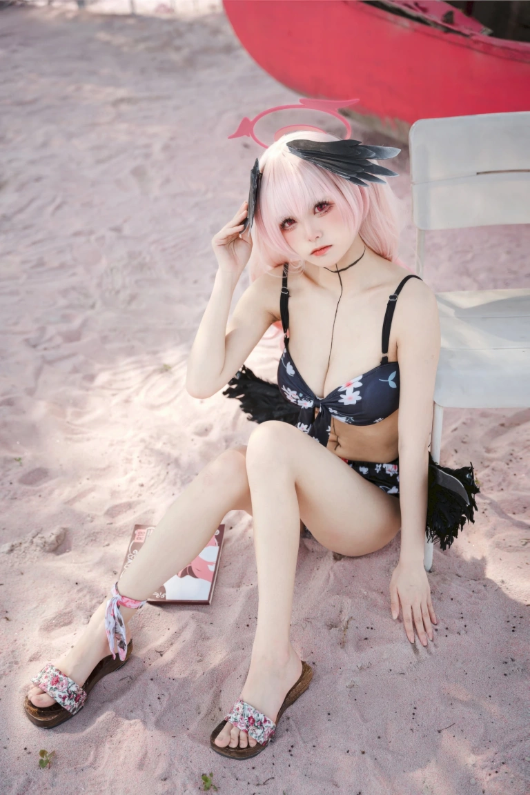 《碧蓝航线 小春泳装》｜九柒喵 · 27张写真