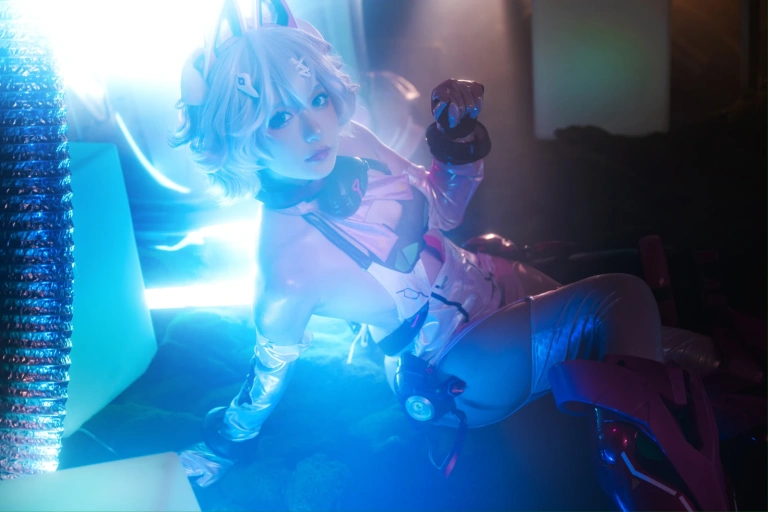 《Fantia 2024年01月会员合集（5期）》｜迷之呆梨 · 94张写真