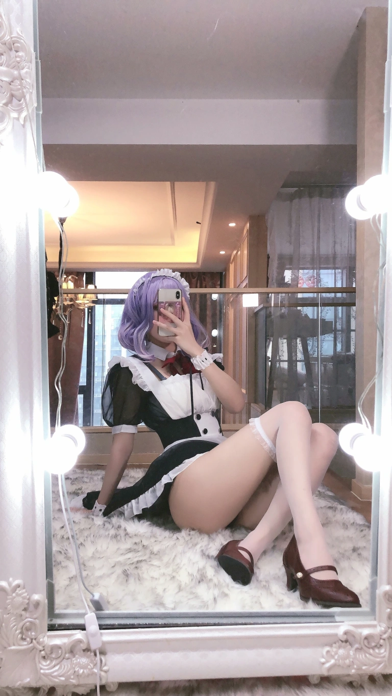 《自拍女仆》｜阿包也是兔娘 · 10张写真