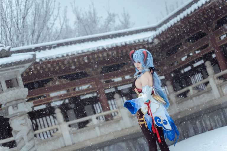 《雪景甘雨》｜虎森森 · 42张写真