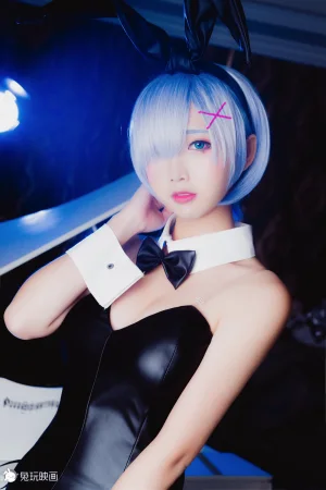 《蕾姆兔女郎》｜面饼仙儿 · 52张写真