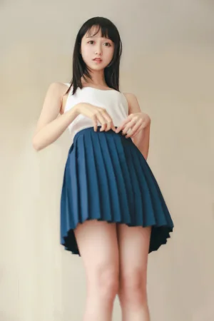《水手服cos大图》｜木棉棉 · 27张写真