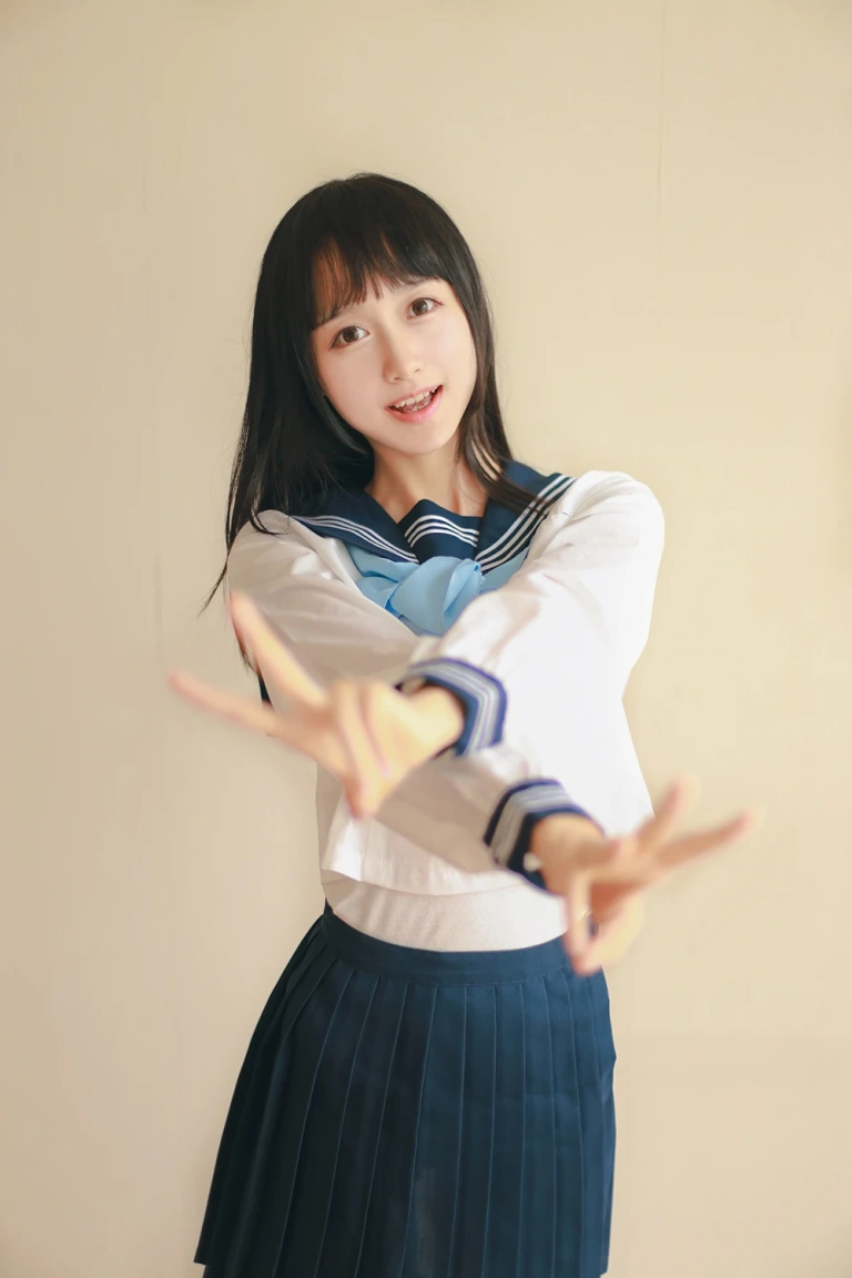 《水手服cos大图》｜木棉棉 · 27张写真