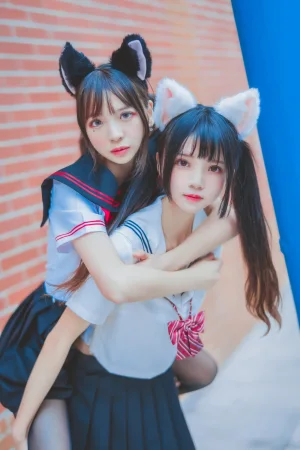 《JK百合2》｜桜桃喵&疯猫ss · 33张写真