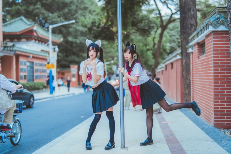 《JK百合2》｜桜桃喵&疯猫ss · 33张写真