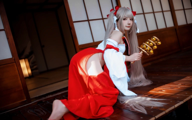 《碧蓝航线 可畏巫女》｜是三不是世 · 21张写真
