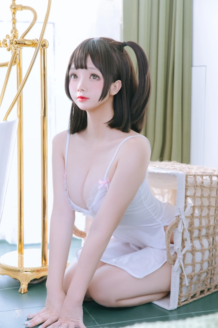 《湿身小白裙》｜日奈娇(椎名莜) · 97张写真