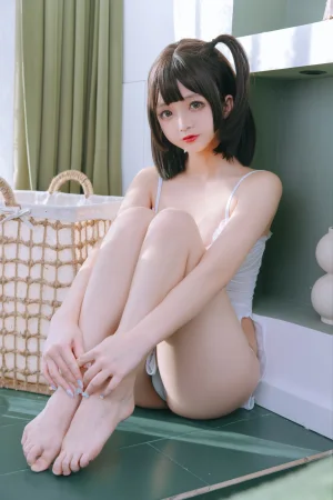《湿身小白裙》｜日奈娇(椎名莜) · 97张写真