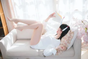 《能代衬衣》｜瓜希酱 · 23张写真