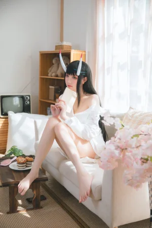 《能代衬衣》｜瓜希酱 · 23张写真