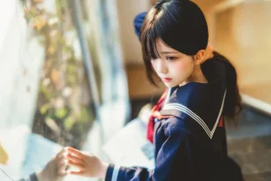 《小少女 黑色水手服》｜桜桃喵 · 50张写真
