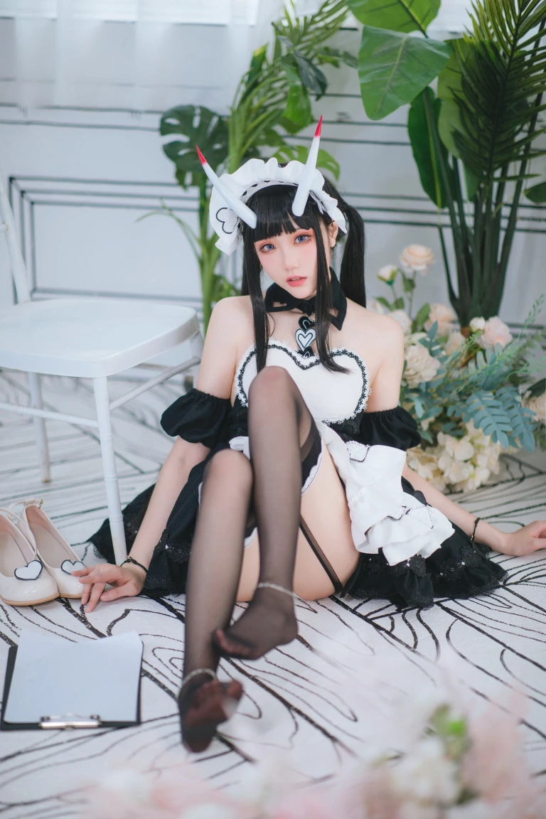 《能代女仆》｜瓜希酱 · 22张写真