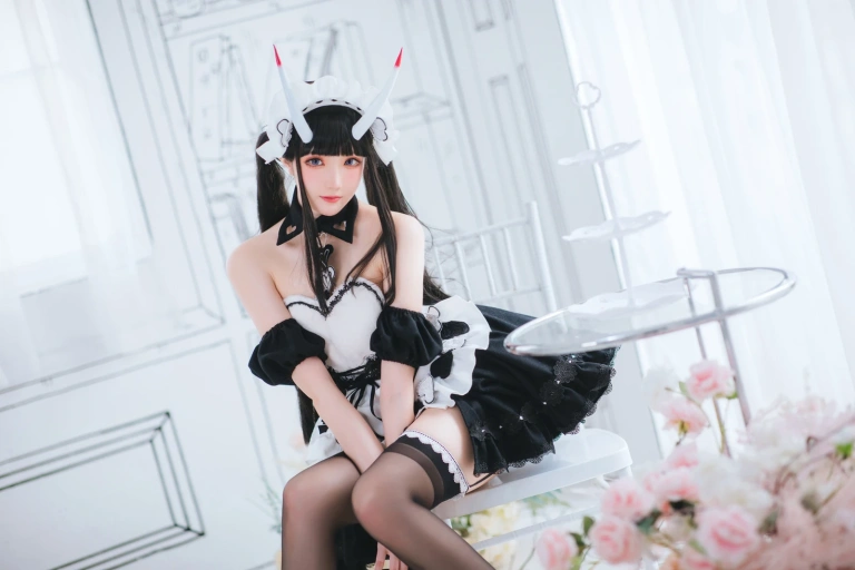 《能代女仆》｜瓜希酱 · 22张写真