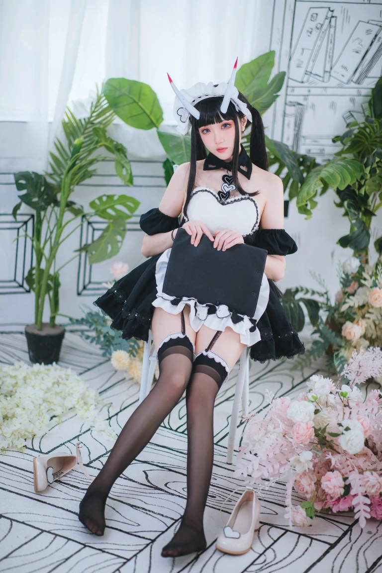 《能代女仆》｜瓜希酱 · 22张写真