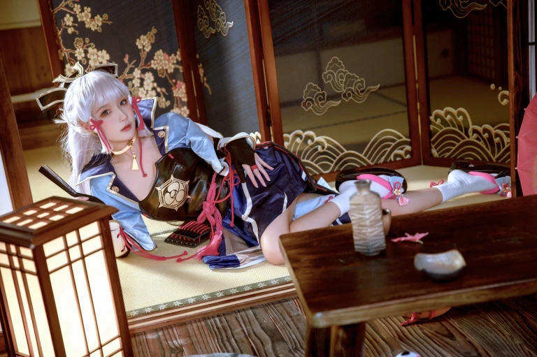 《神里凌华》｜阿包也是兔娘 · 25张写真