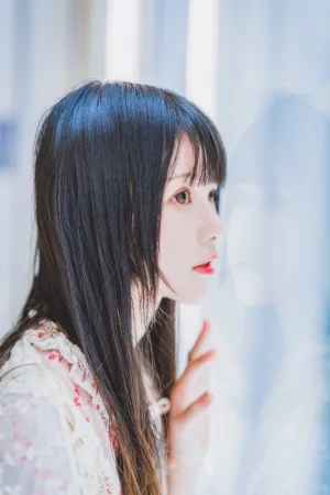 《小少女 小小少女》｜桜桃喵 · 103张写真