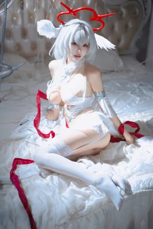 《碧蓝航线 珍珠号·魔堡中的堕天使》｜是一只熊仔 · 40张写真