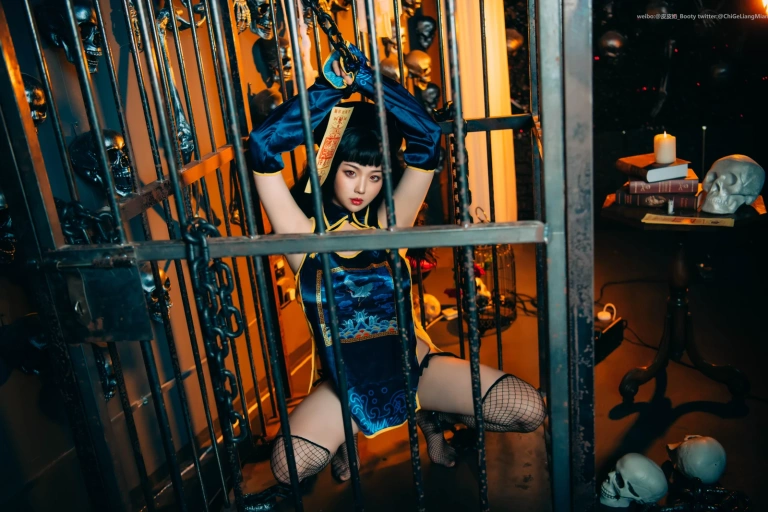 《僵尸少女》｜皮皮奶 · 43张写真