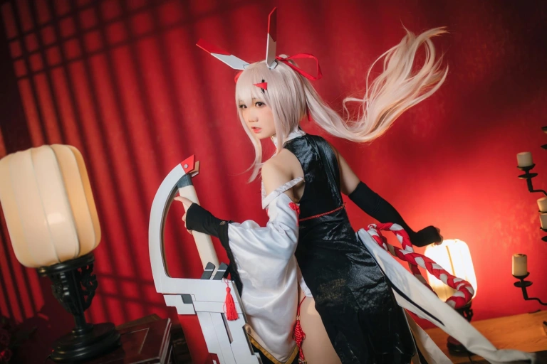 《碧蓝航线 绫波旗袍·新岁之鬼神》｜焖焖碳 · 25张写真