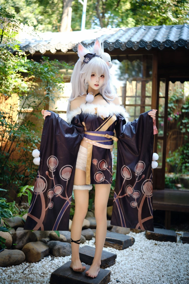 《拉菲兔兔城主》｜九柒喵 · 60张写真