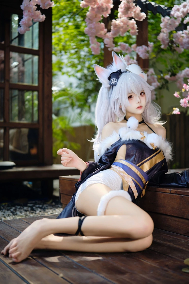 《拉菲兔兔城主》｜九柒喵 · 60张写真