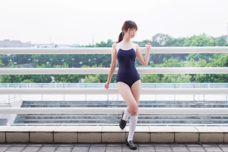 《JK》｜雯仔不讲道理 · 20张写真