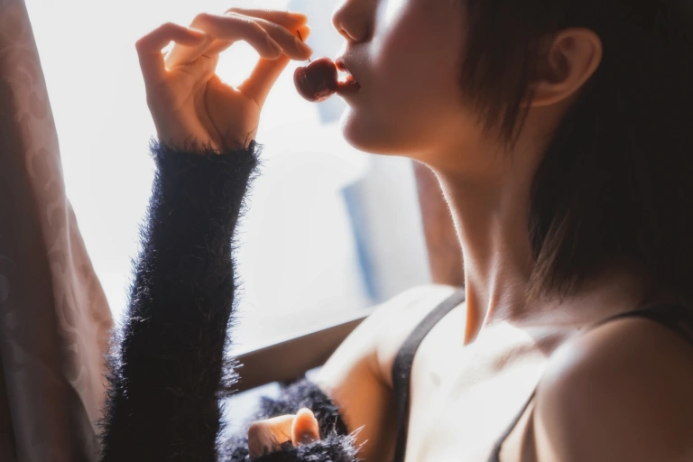 《黑丝私房》｜木棉棉 · 83张写真