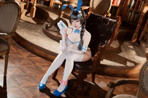 《NIKKE 胜利女神 梅里兔》｜虎森森 · 30张写真