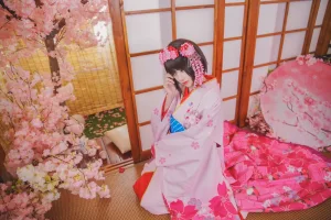 《加藤惠 和服》｜桜桃喵 · 23张写真