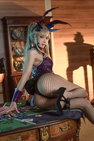 《黑枪呆兔女郎》｜阿包也是兔娘 · 25张写真