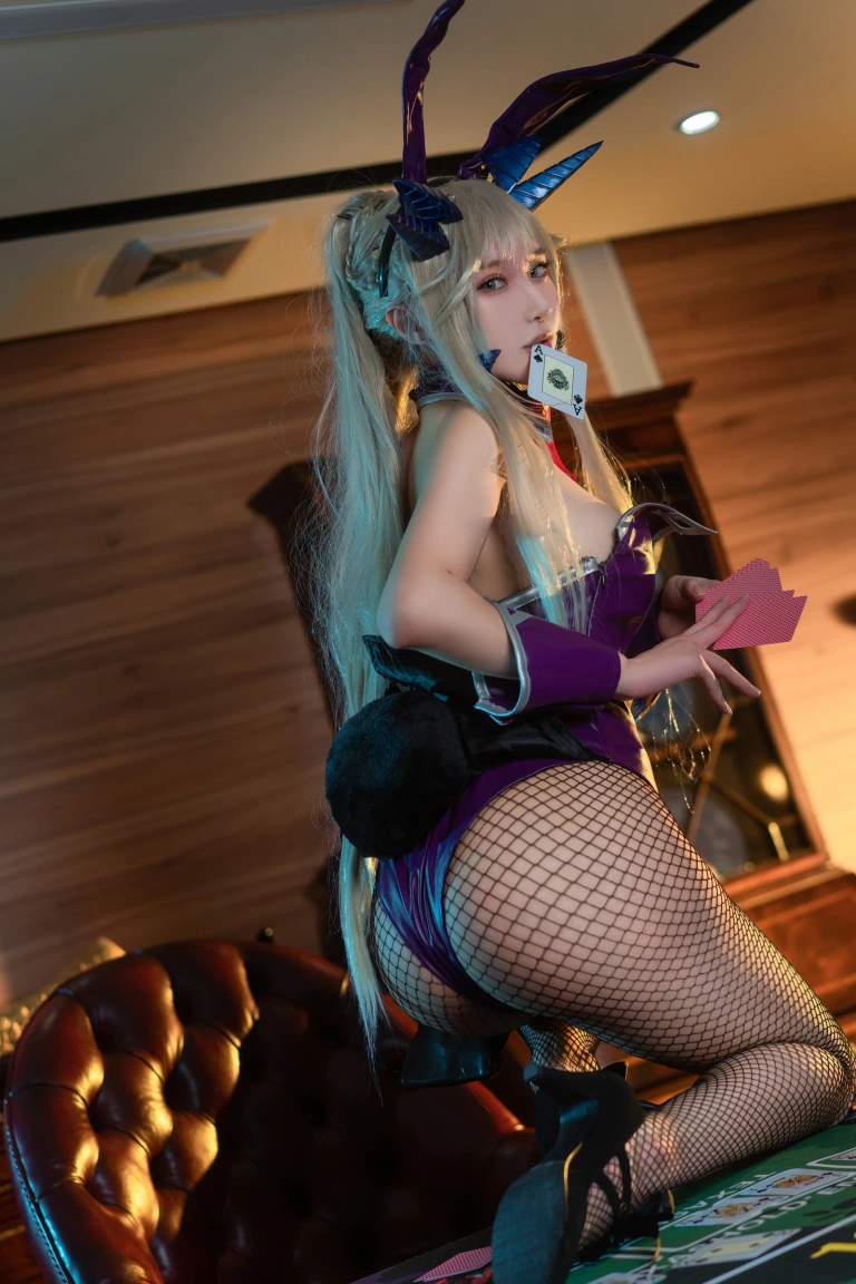 《黑枪呆兔女郎》｜阿包也是兔娘 · 25张写真