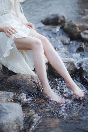 《春日野穹》｜瓜希酱 · 25张写真