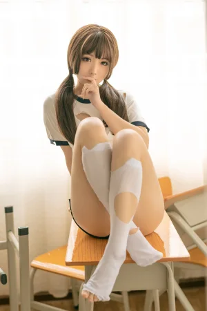 《体操服》｜桃良阿宅 · 31张写真