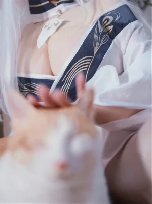《碧蓝航线 白凤和服》｜阿半今天很开心 · 60张写真、1 个视频