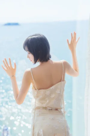 《暖冬的海 米色裙子》｜木棉棉 · 22张写真