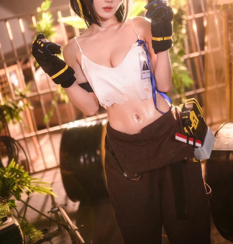 《2022.06月舰长图包 明日方舟 森蚺》｜阿包也是兔娘 · 33张写真