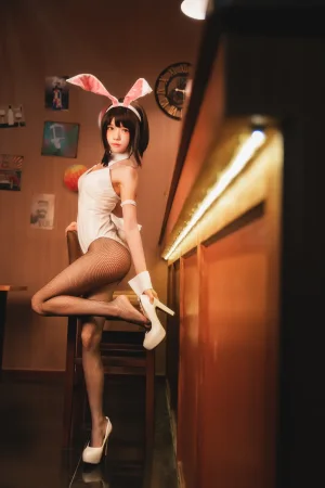 《加藤惠 兔女郎》｜桜桃喵 · 29张写真