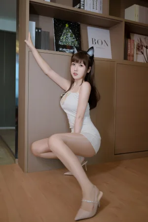 《家教猫老师》｜不呆猫 · 42张写真