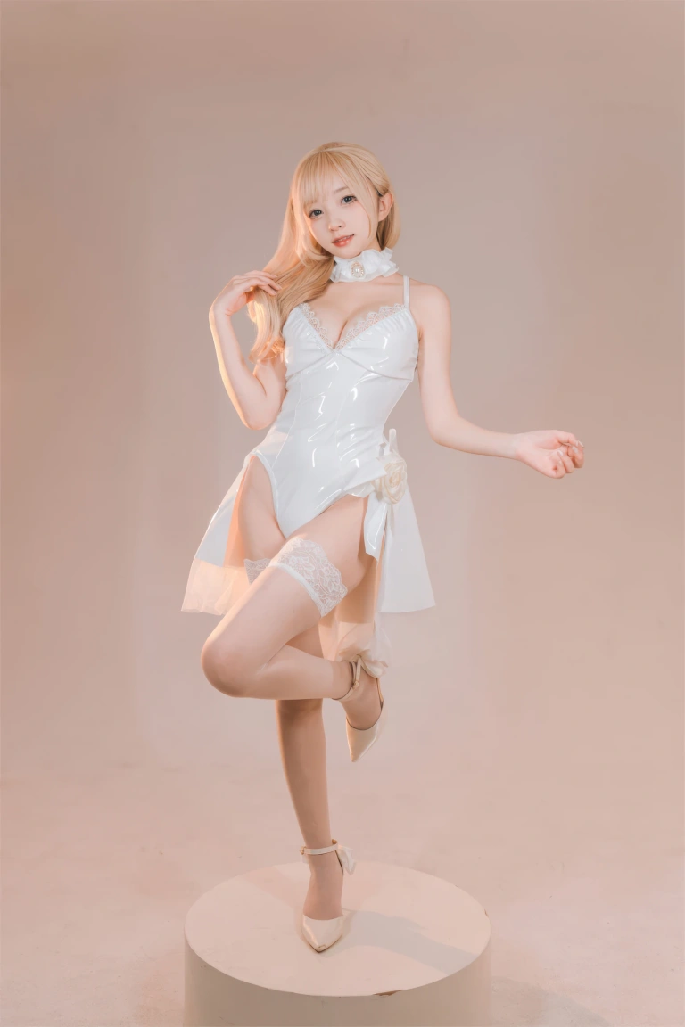《纯白小花嫁》｜花铃 · 48张写真