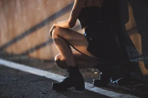 《室外短裙》｜木棉棉 · 58张写真