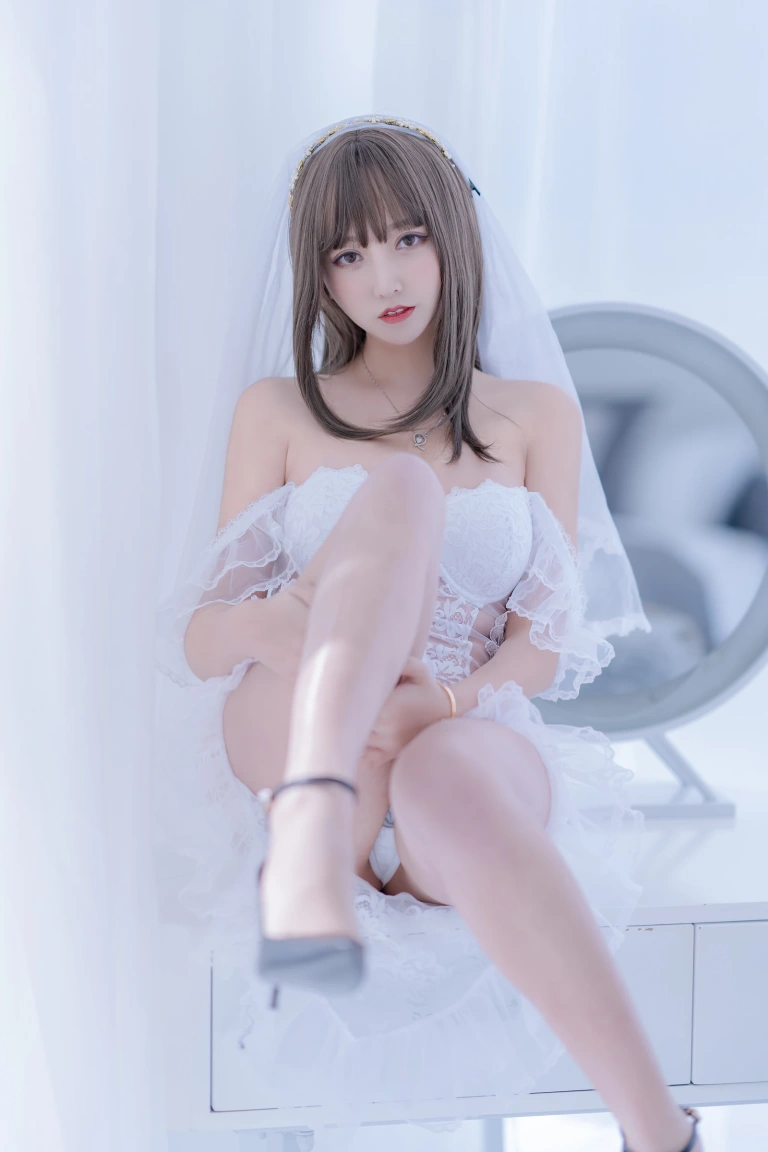 《白雪姬》｜过期米线线喵 · 61张写真