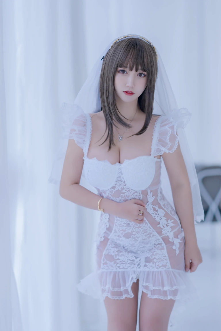 《白雪姬》｜过期米线线喵 · 61张写真